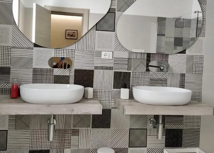 Joy - Iconic Heritage Pensión *